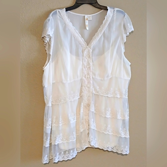 ADIVA White / Cream Lace Button-Down Blouse - Size 3X - Picture 1 of 7